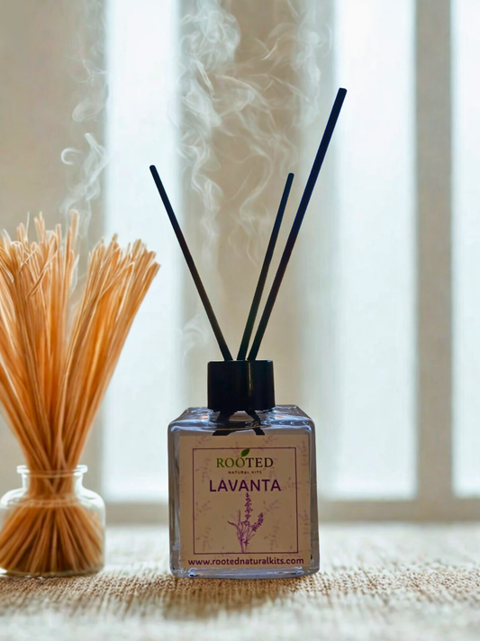 Doğal Lavanta Aromalı Oda Kokusu 50cc Cam Şişe + 4 Bambu Çubuk | Rooted Natural Kits